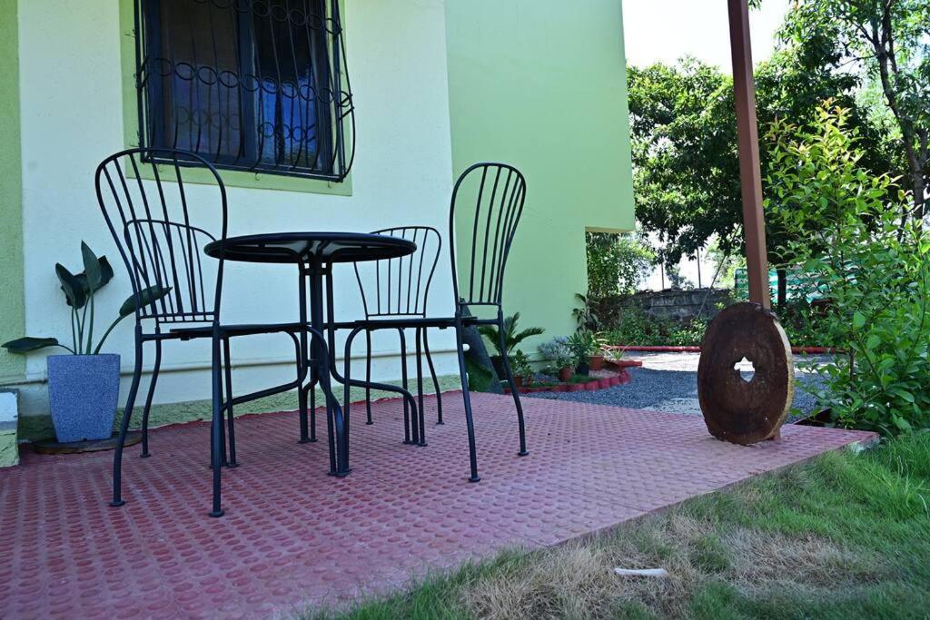 Arika Farm Villa Alibag Luaran gambar